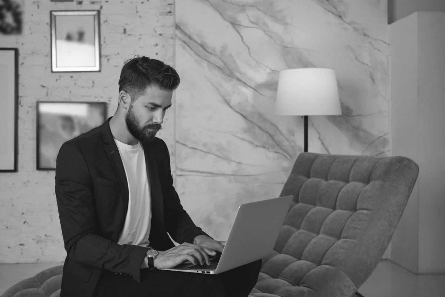 Profesionální vzdělávání v oblasti finanční stability